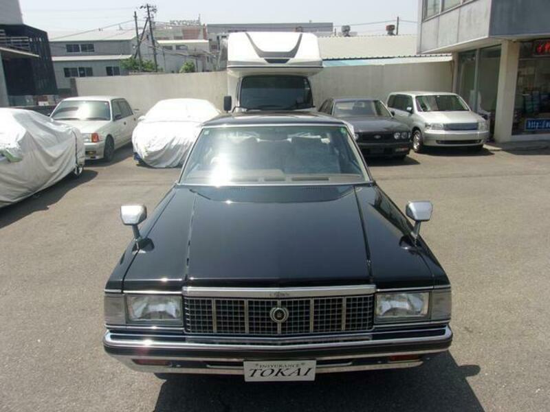 CROWN