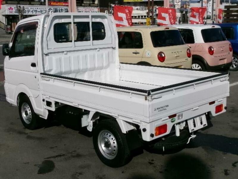 MINICAB TRUCK