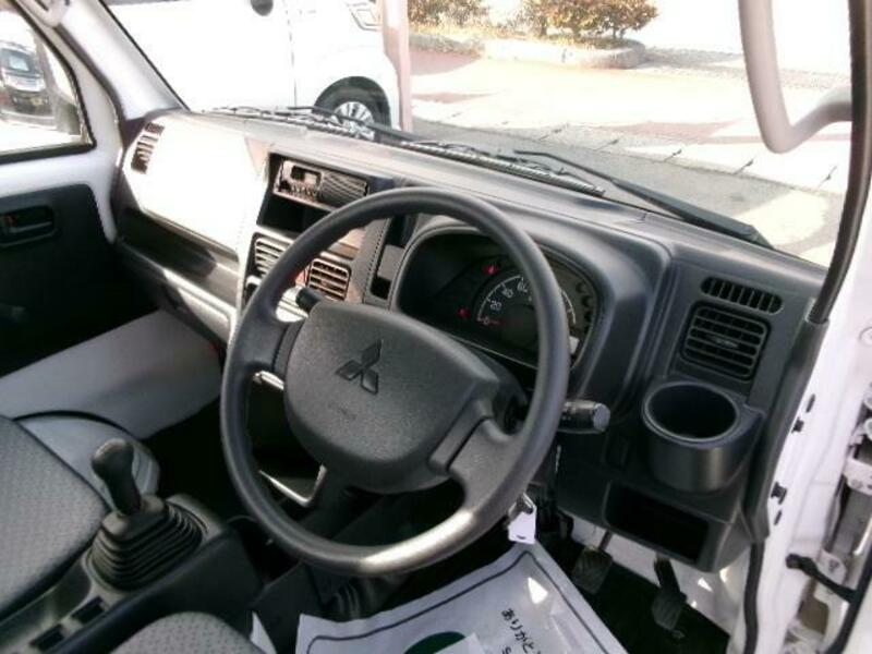 MINICAB TRUCK