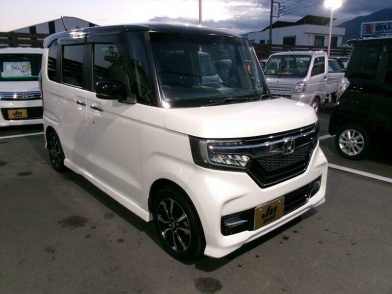 N BOX CUSTOM