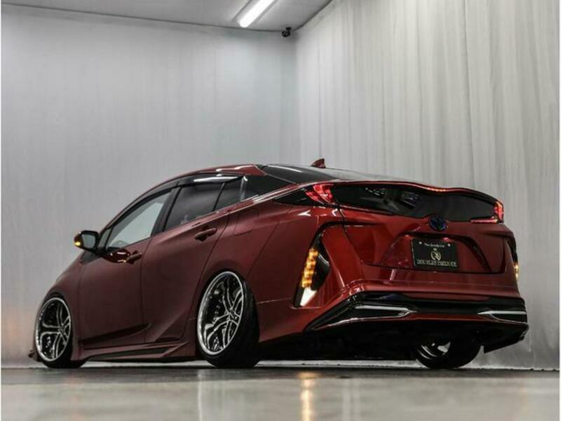 PRIUS PHV