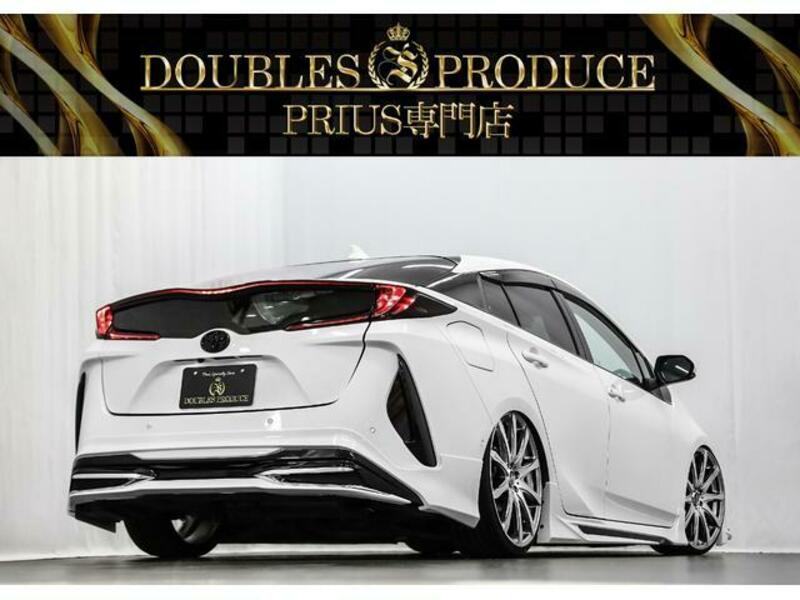 PRIUS PHV