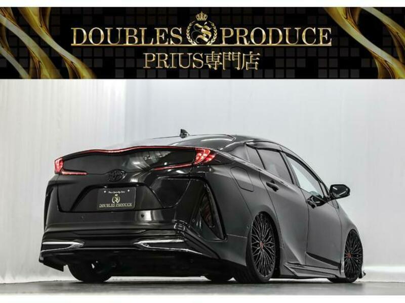 PRIUS PHV