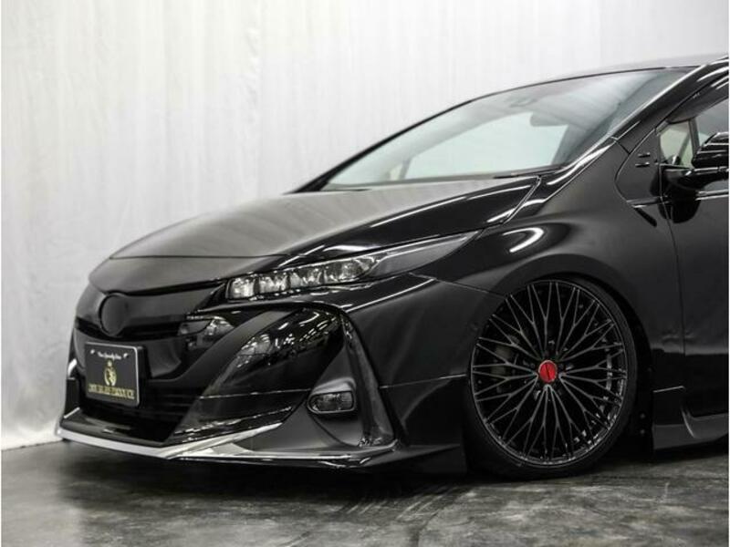 PRIUS PHV