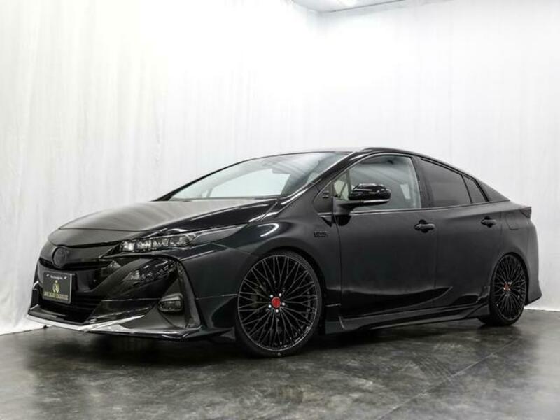 PRIUS PHV