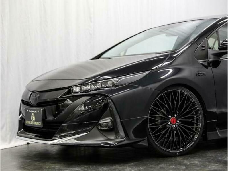PRIUS PHV