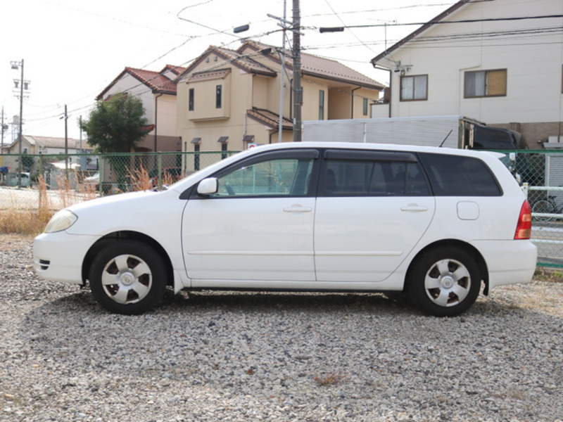 COROLLA FIELDER