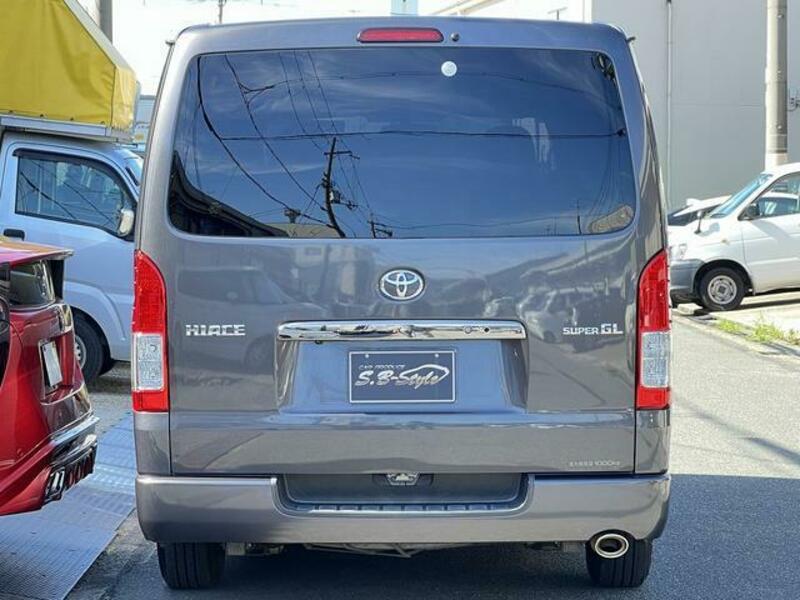 HIACE VAN