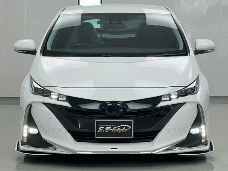 PRIUS PHV