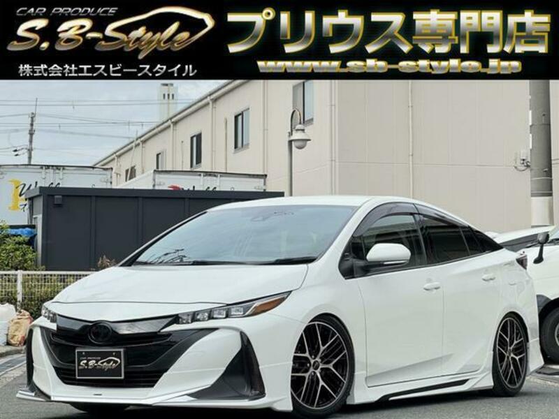 TOYOTA PRIUS PHV