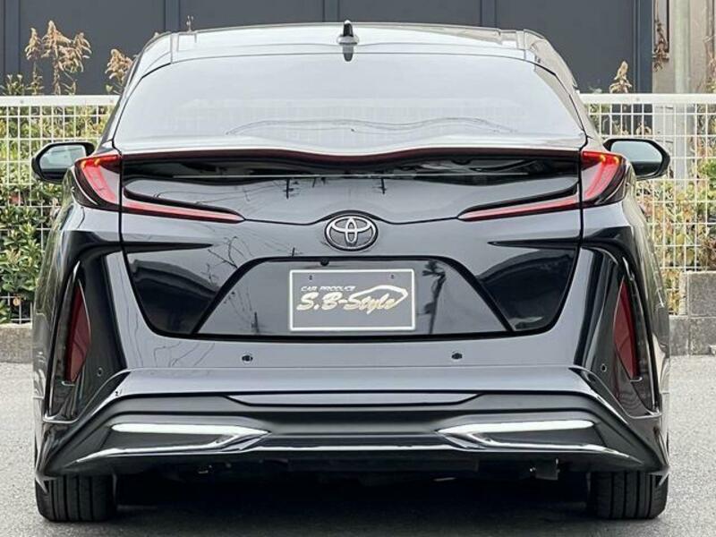 PRIUS PHV