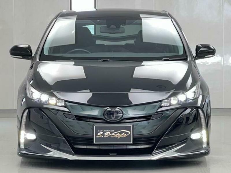 PRIUS PHV