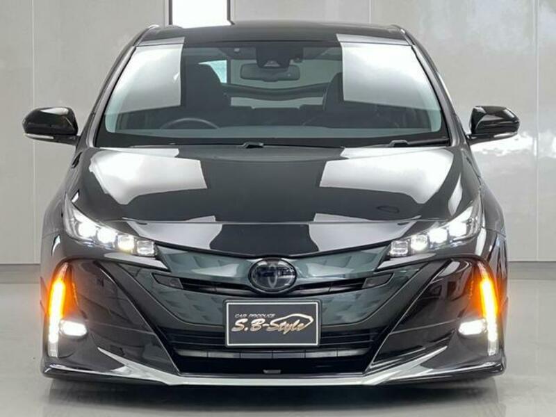 PRIUS PHV