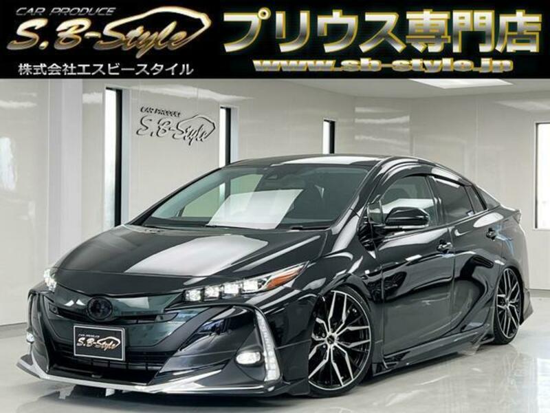 TOYOTA PRIUS PHV