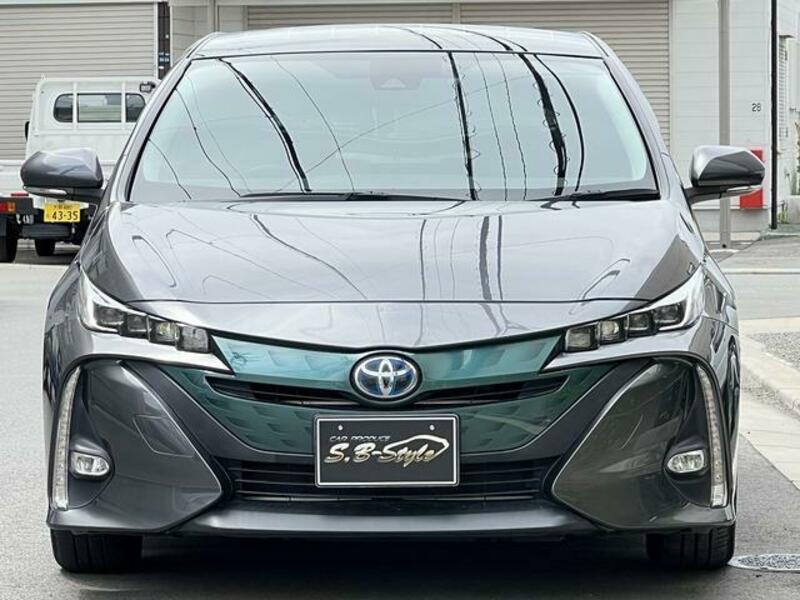 PRIUS PHV