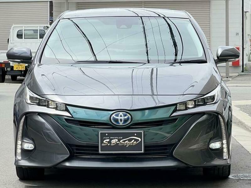 PRIUS PHV