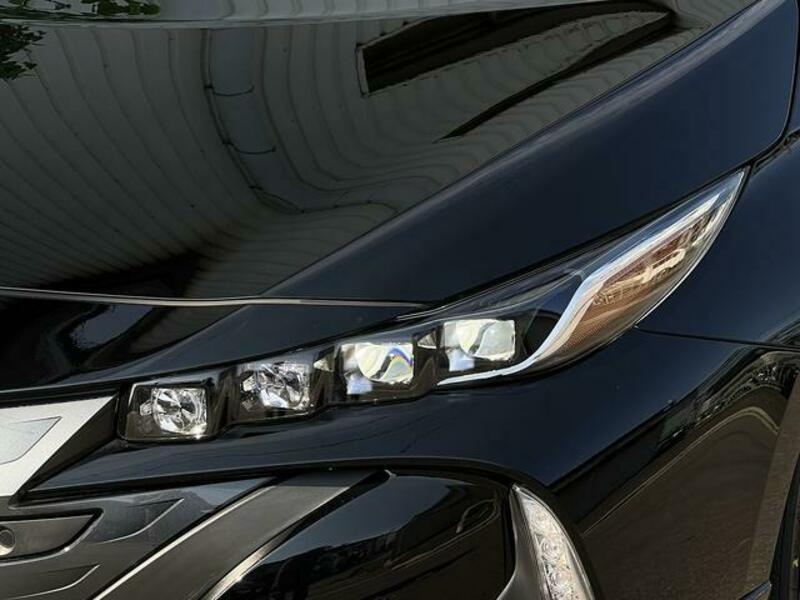 PRIUS PHV