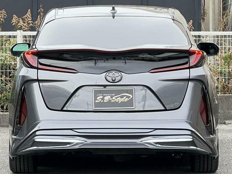 PRIUS PHV