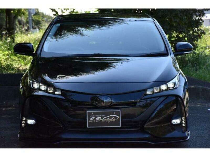 PRIUS PHV