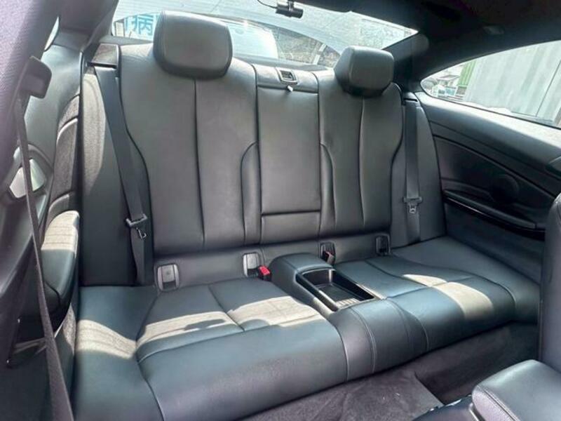 4 SERIES