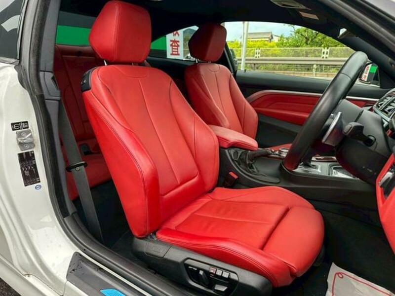 4 SERIES