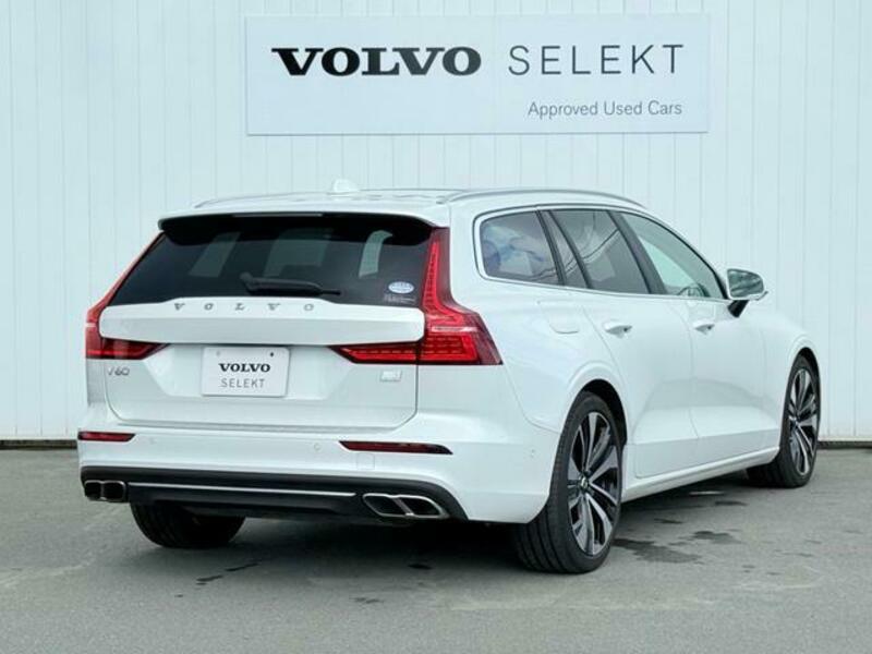 V60