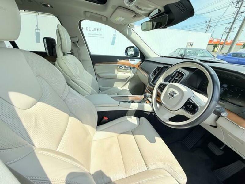 XC90