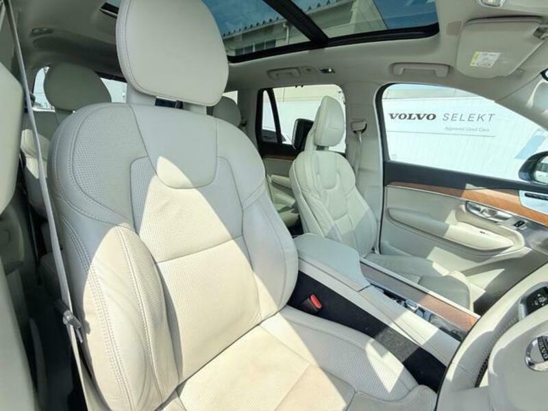 XC90