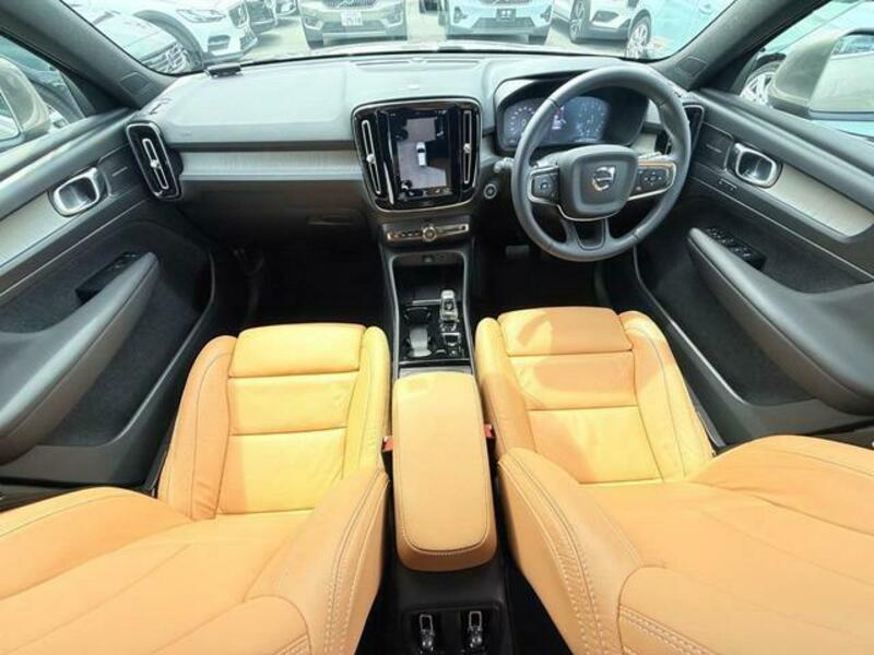 XC40