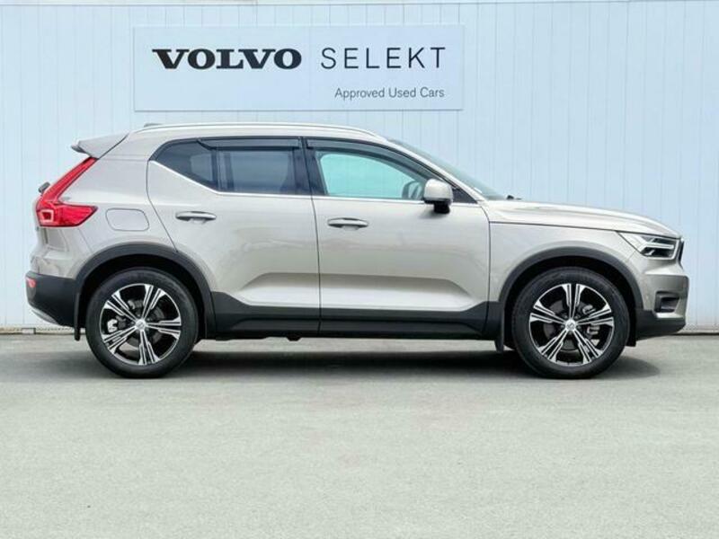 XC40