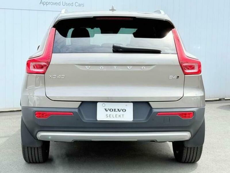 XC40