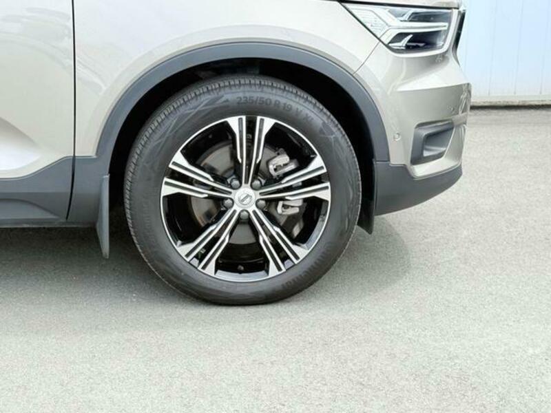 XC40