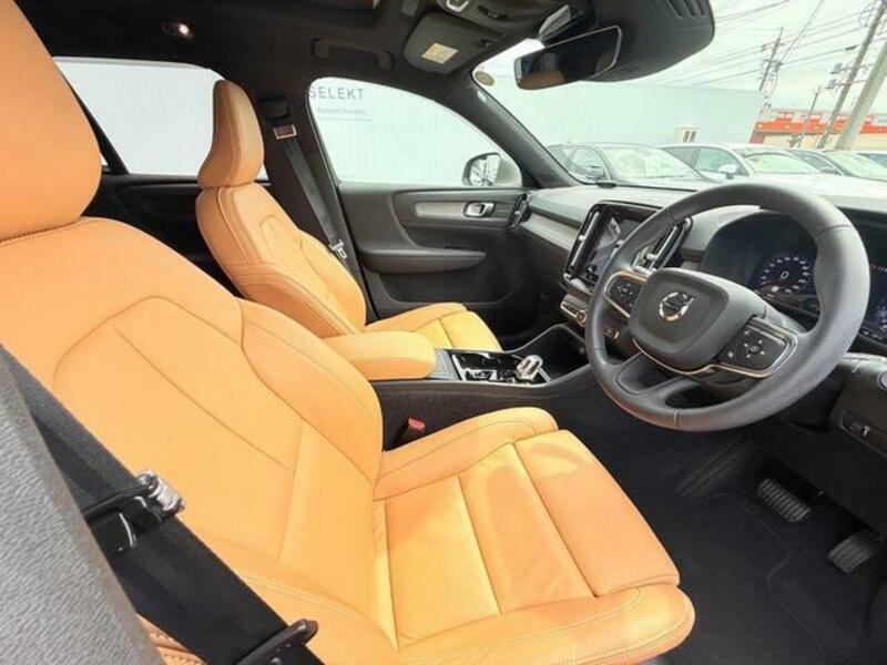 XC40