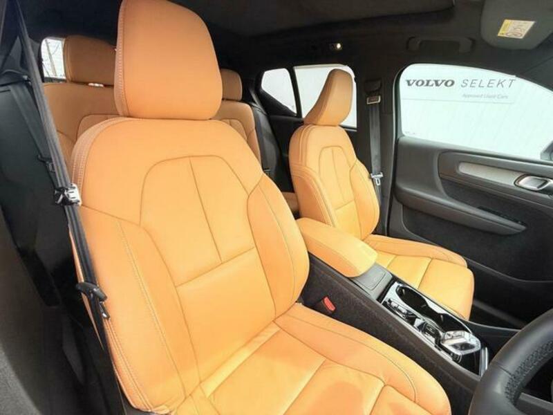 XC40
