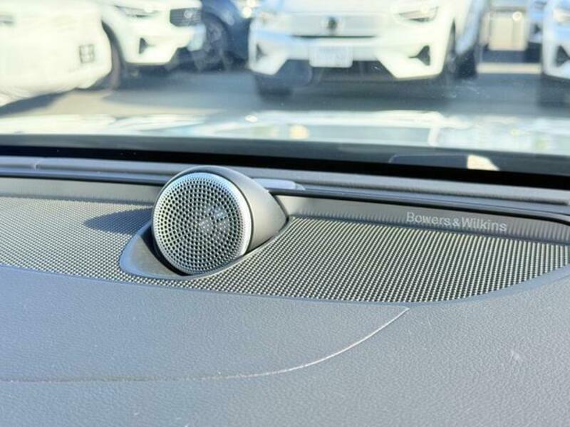 V60