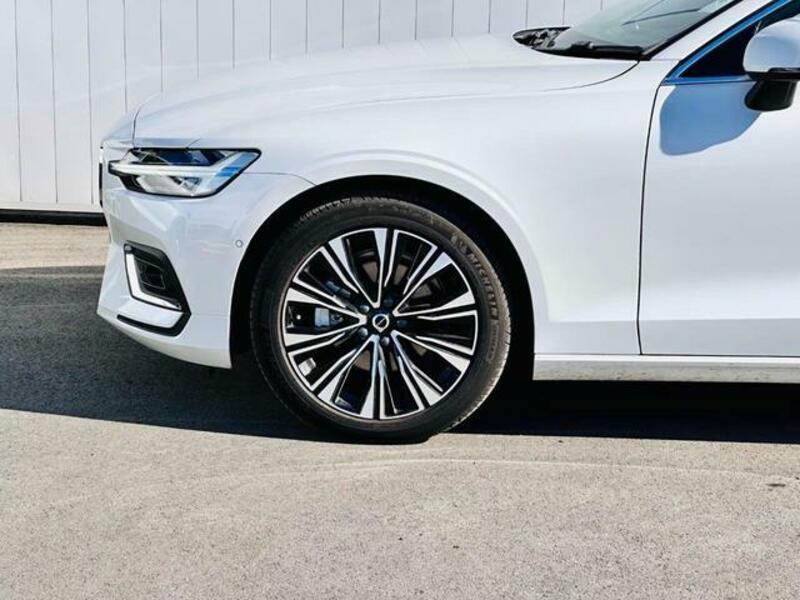 V60