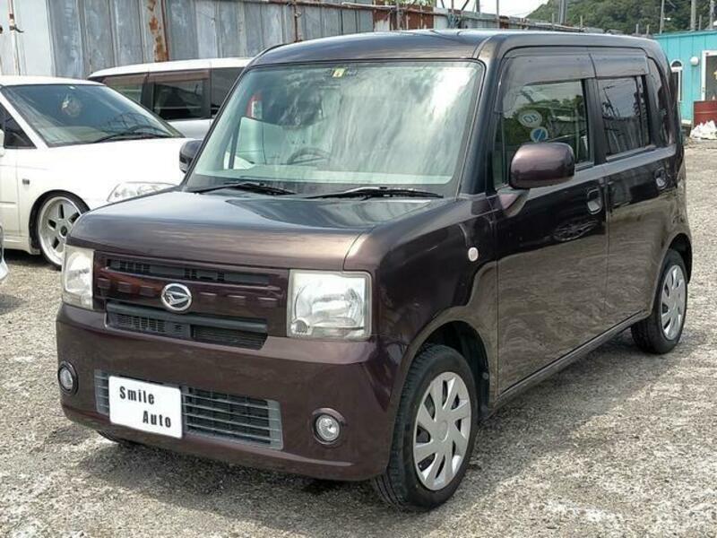 DAIHATSU MOVE CONTE