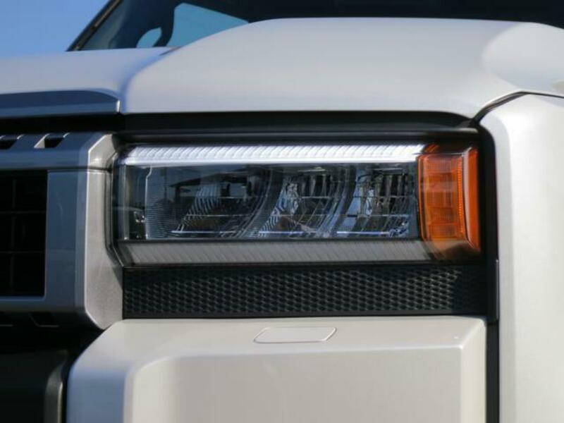 LAND CRUISER 250