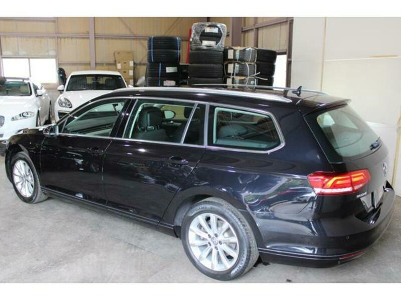 PASSAT VARIANT