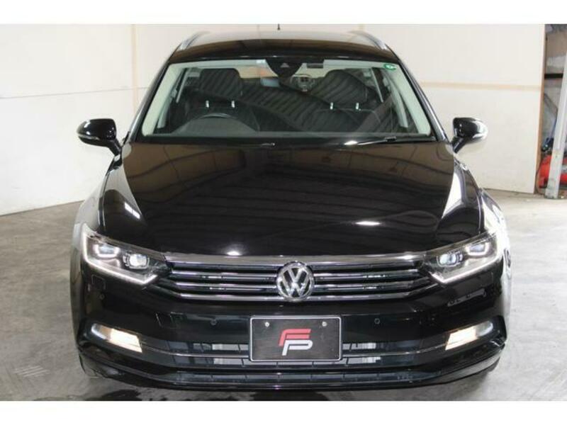PASSAT VARIANT