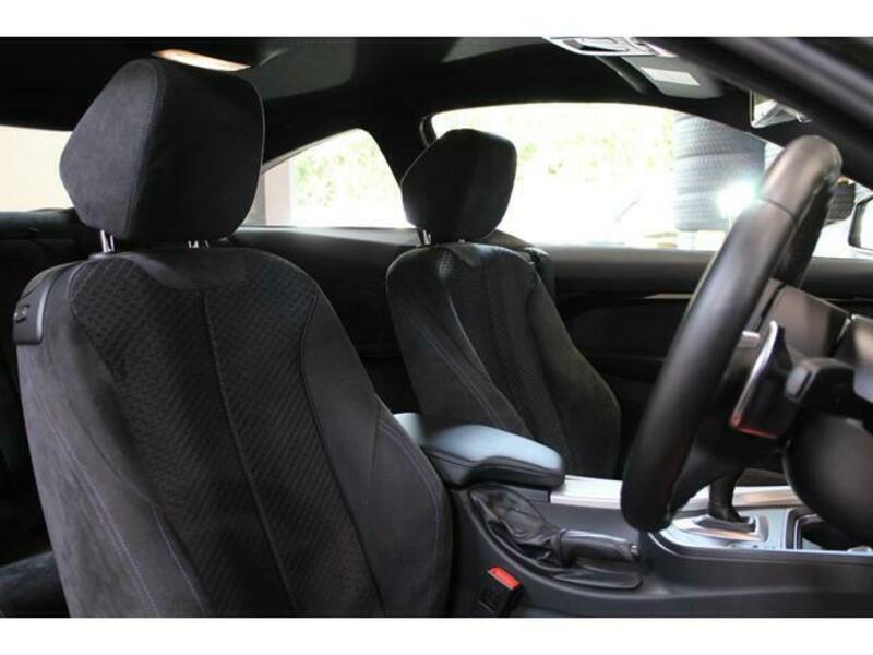 4 SERIES