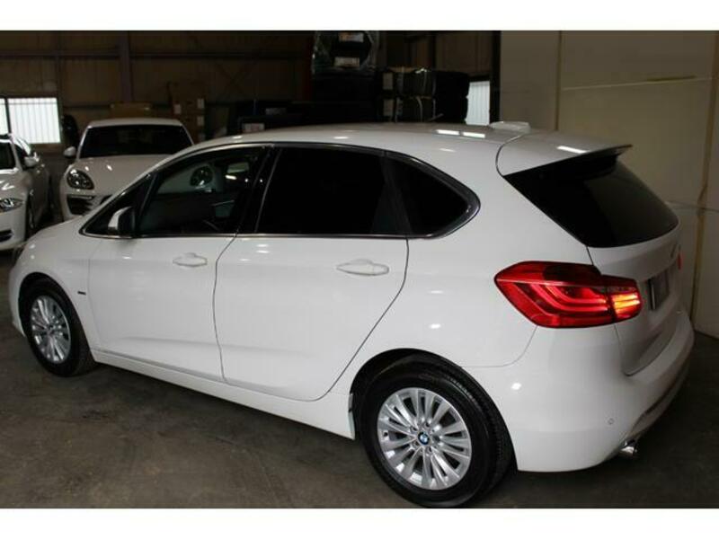 2 SERIES