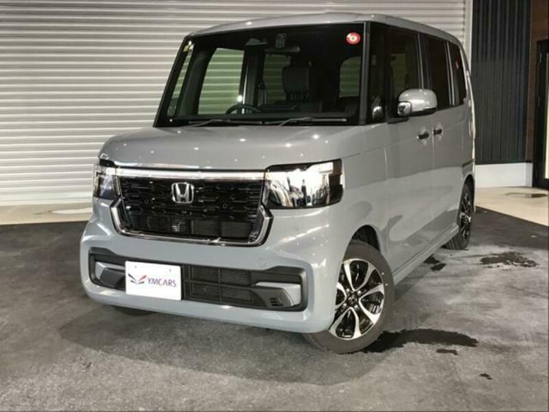 HONDA N BOX CUSTOM