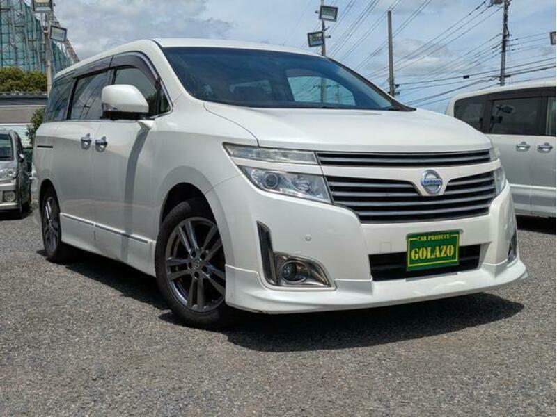 NISSAN ELGRAND