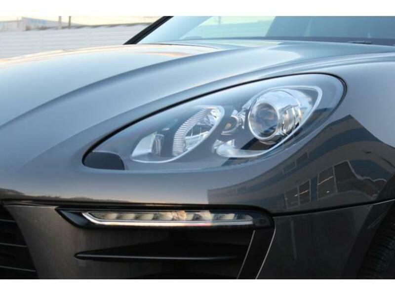 MACAN
