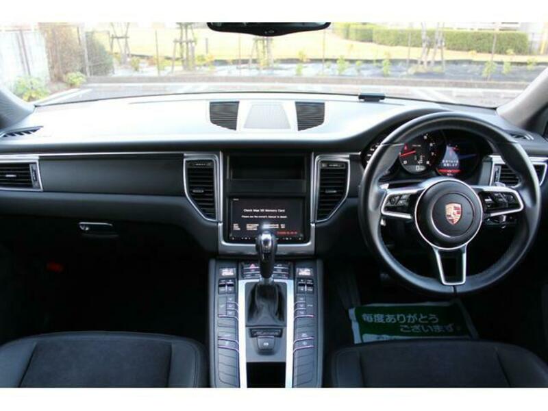 MACAN