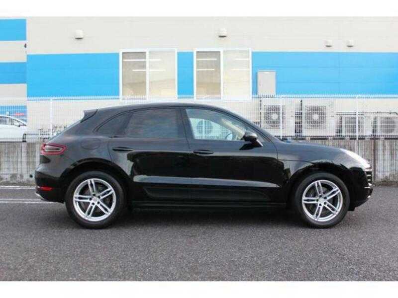 MACAN