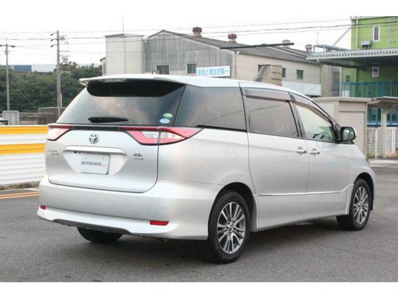 ESTIMA HYBRID