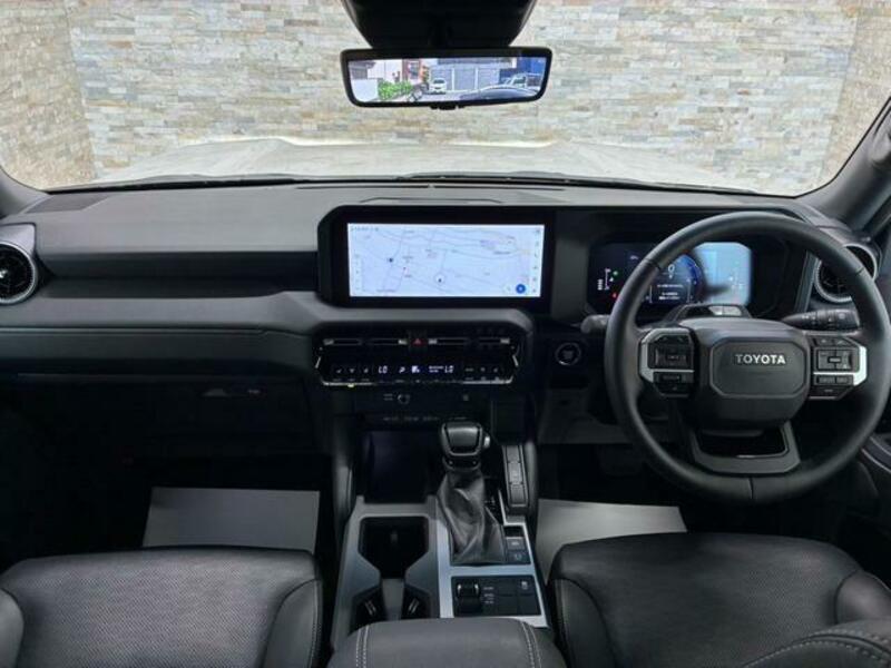 LAND CRUISER 250