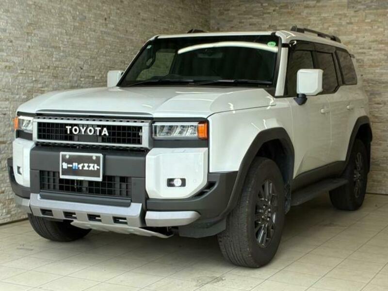 TOYOTA LAND CRUISER 250